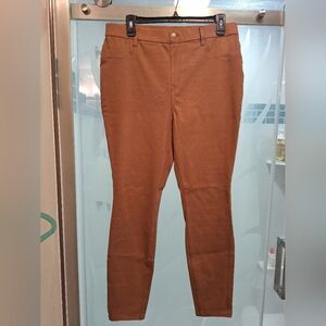 Time and Tru Tan Casual Pants